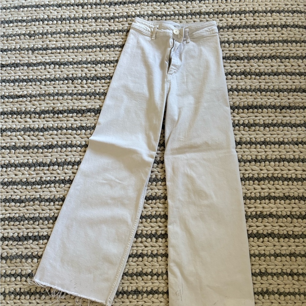 White Zara jeans